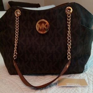 Authentic Michael kors purse